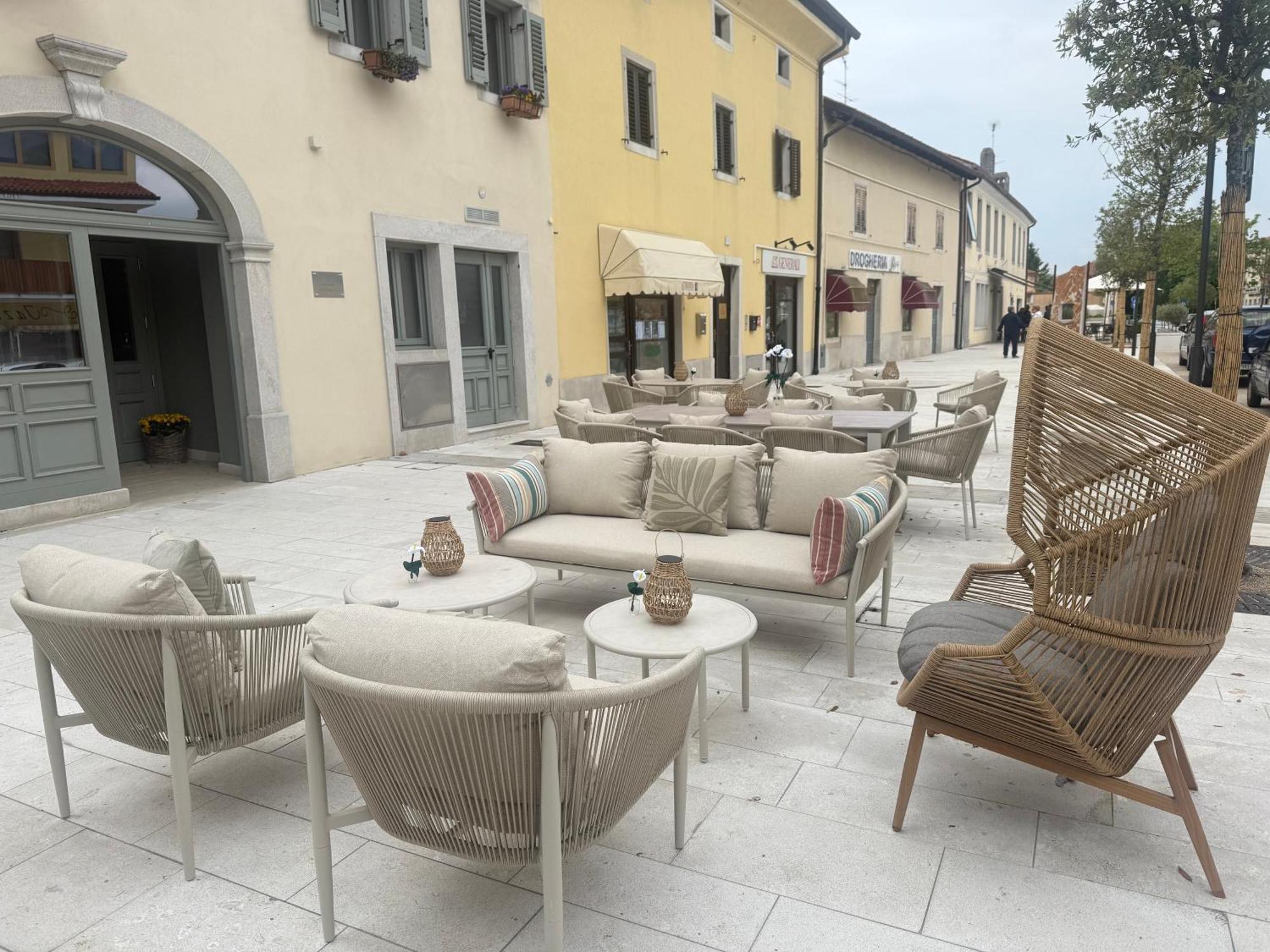 Greif Boutique Juna Aurisina Exteriör bild