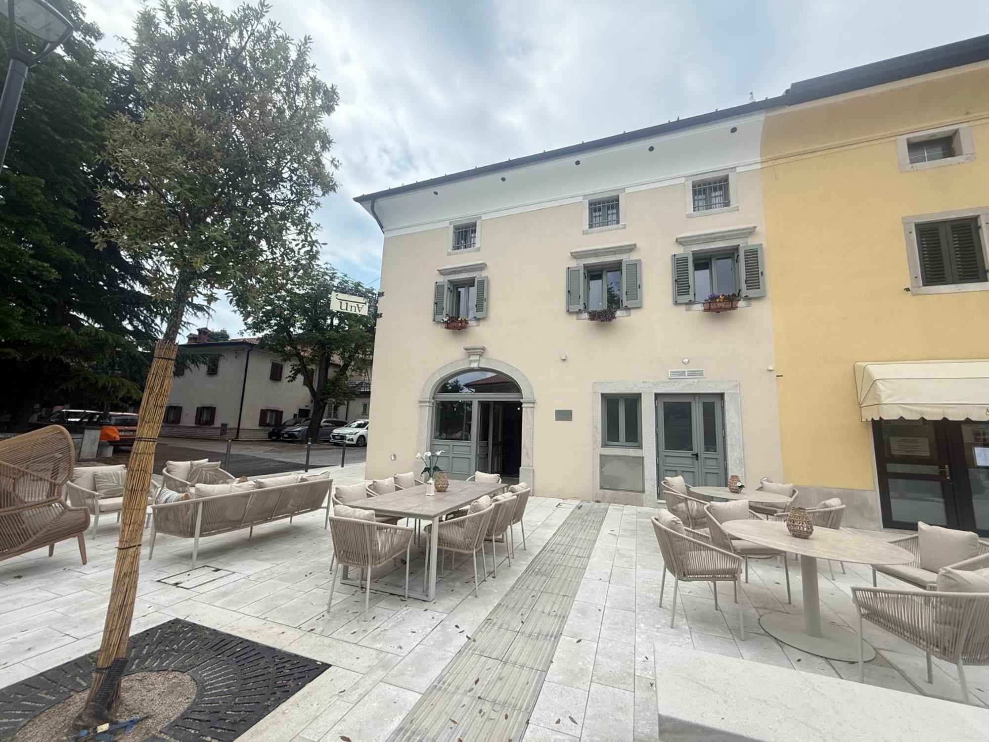 Greif Boutique Juna Aurisina Exteriör bild